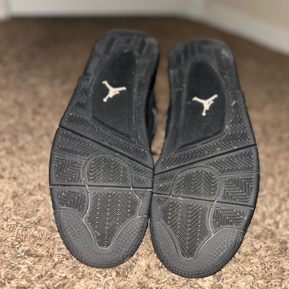 Jordan 4 black cats. Slightly worn, no box, really good condition - Picture 2 of 3